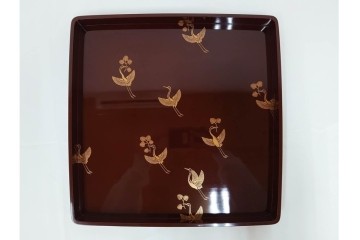 大正から昭和初期　輪島塗　在銘　松喰鶴文の蒔絵が上品な四方盆5点セット　(R-087399)