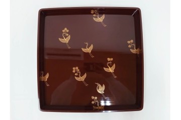 大正から昭和初期　輪島塗　在銘　松喰鶴文の蒔絵が上品な四方盆5点セット　(R-087399)