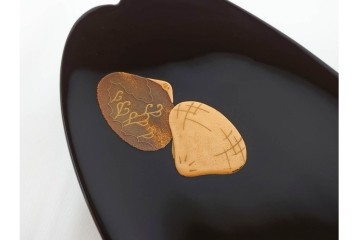 輪島塗　木製　蒔絵が美しい吸物椀(桂月堂)5点・銘々皿(寛山)5点セット　共箱付き　(R-087400)