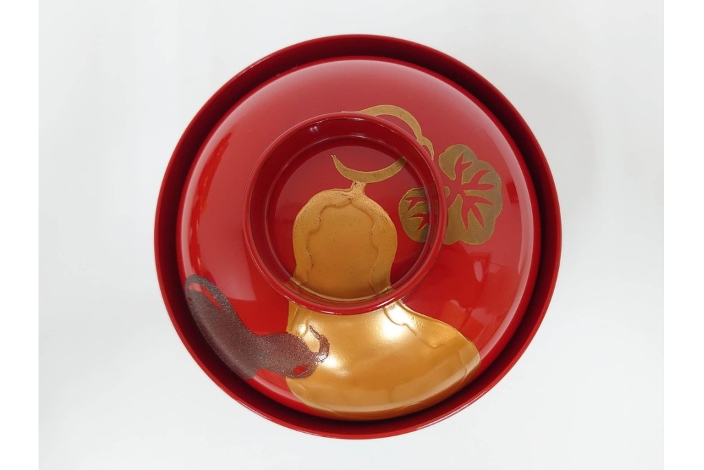 輪島塗　木製　蒔絵が美しい吸物椀(桂月堂)5点・銘々皿(寛山)5点セット　共箱付き　(R-087400)