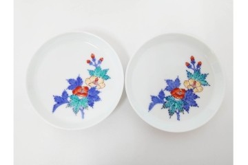 今泉今右衛門　有田焼　錦葵絵の銘々皿(4.1寸)5点・花画の湯呑2点セット　共箱付き　(R-087401)