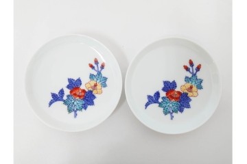 今泉今右衛門　有田焼　錦葵絵の銘々皿(4.1寸)5点・花画の湯呑2点セット　共箱付き　(R-087401)