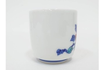 今泉今右衛門　有田焼　錦葵絵の銘々皿(4.1寸)5点・花画の湯呑2点セット　共箱付き　(R-087401)