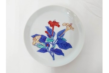 今泉今右衛門　有田焼　5.1寸　錦白粉花絵の銘々皿5点セット　共箱付き　(R-087402)