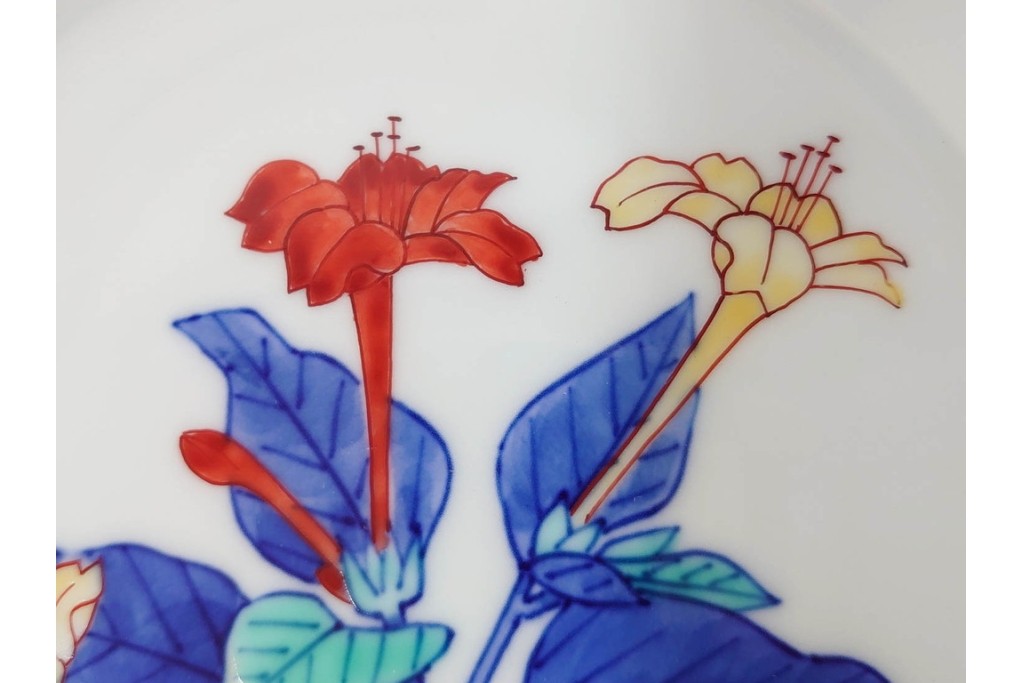 今泉今右衛門　有田焼　5.1寸　錦白粉花絵の銘々皿5点セット　共箱付き　(R-087402)