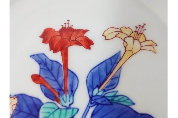 今泉今右衛門　有田焼　5.1寸　錦白粉花絵の銘々皿5点セット　共箱付き　(R-087402)