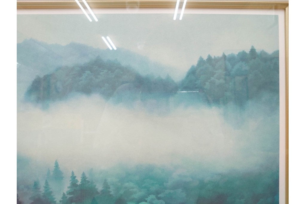 真作　新復刻画　東山魁夷　監修 東山すみ　HC/250　「青い谷」　霧に包まれた深い森と滝が美しいリトグラフ　外箱付き　(R-087404)