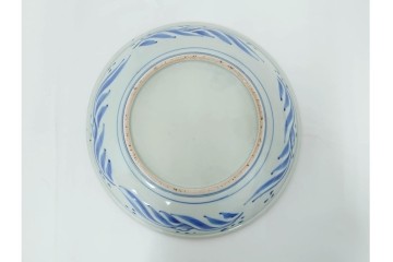 幕末から明治期　伊万里　染付　約31cm　一尺　のびやかな花唐草文が美しい大皿　(R-087410)