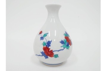 今泉今右衛門　有田焼　錦牡丹絵の花瓶(高さ約13cm)・錦桃画の摘入小鉢6点セット　(R-087411)