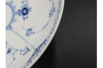 デンマーク製　ROYAL COPENHAGEN(ロイヤルコペンハーゲン)　ブルーフルーテッド　ハーフレースのコンポート　(R-087414)