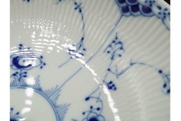 デンマーク製　ROYAL COPENHAGEN(ロイヤルコペンハーゲン)　ブルーフルーテッド　ハーフレースのコンポート　(R-087414)