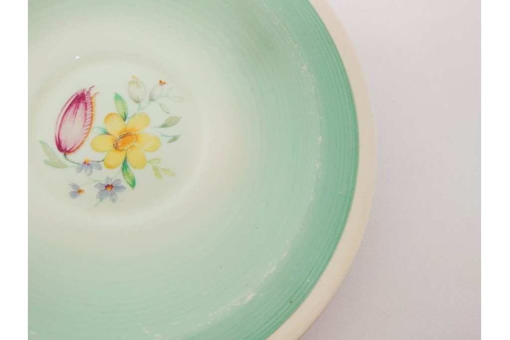 イギリスヴィンテージ　Susie Cooper(スージークーパー)　スワンシースプレイ　ティーポット・クリーマー・プレート・カップ&ソーサー・トリオ6客　洋食器セット　(R-087415)