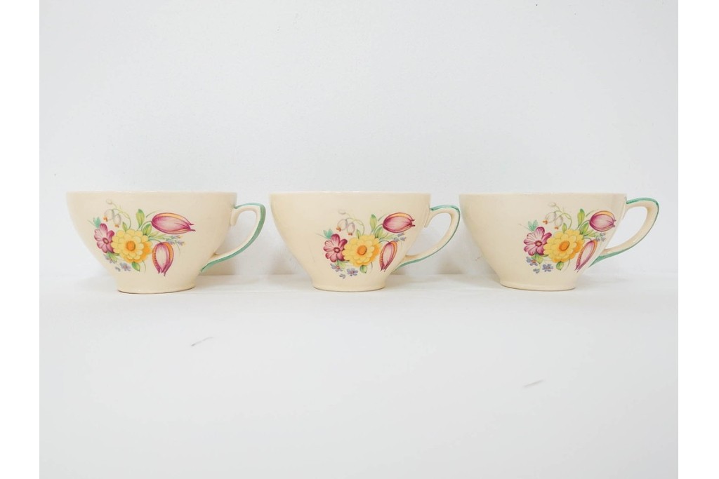 イギリスヴィンテージ　Susie Cooper(スージークーパー)　スワンシースプレイ　ティーポット・クリーマー・プレート・カップ&ソーサー・トリオ6客　洋食器セット　(R-087415)