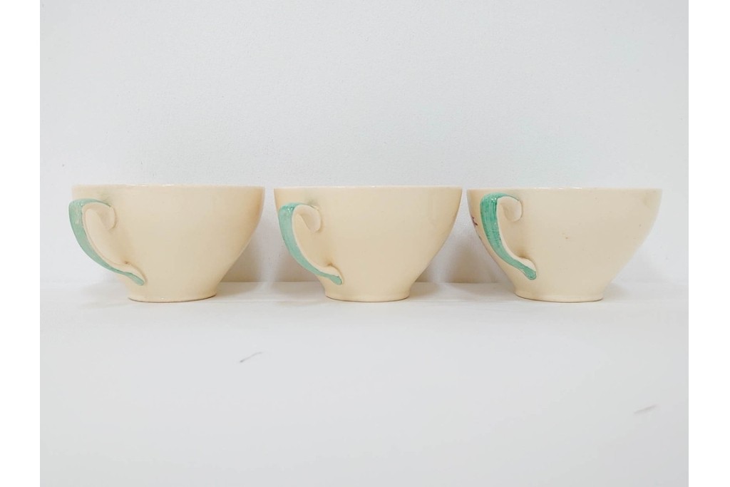 イギリスヴィンテージ　Susie Cooper(スージークーパー)　スワンシースプレイ　ティーポット・クリーマー・プレート・カップ&ソーサー・トリオ6客　洋食器セット　(R-087415)