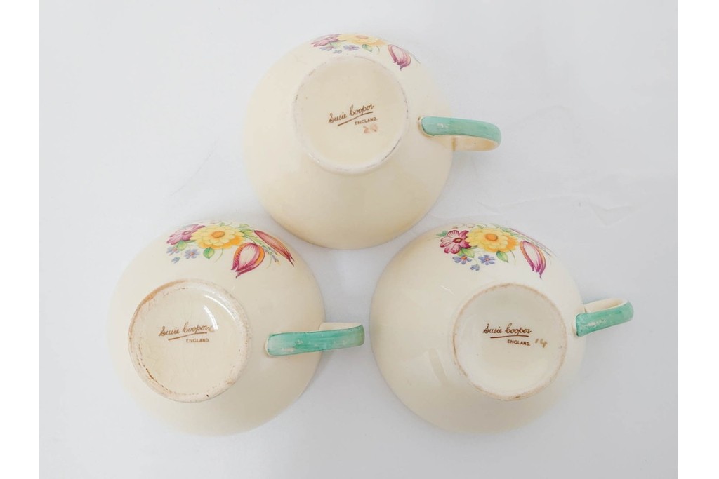 イギリスヴィンテージ　Susie Cooper(スージークーパー)　スワンシースプレイ　ティーポット・クリーマー・プレート・カップ&ソーサー・トリオ6客　洋食器セット　(R-087415)