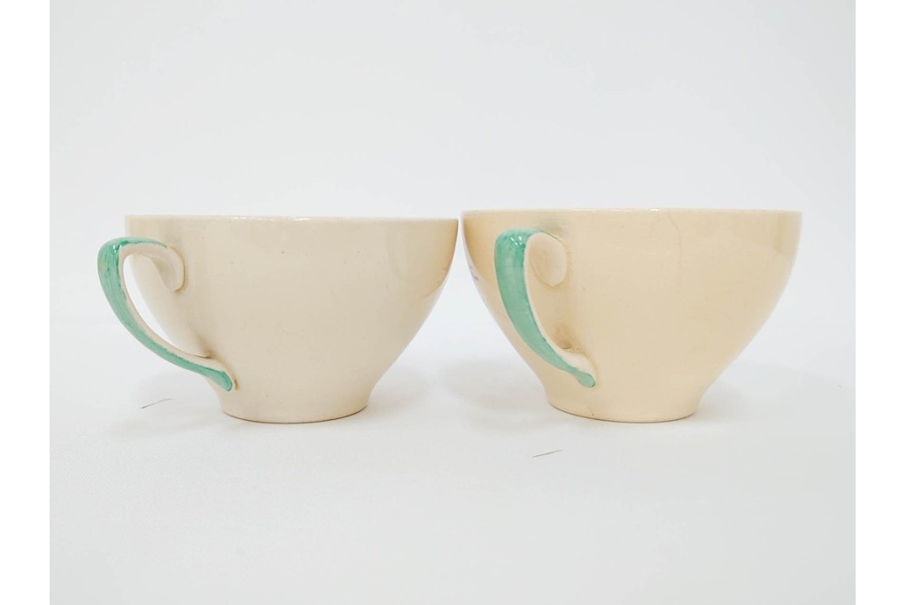 イギリスヴィンテージ　Susie Cooper(スージークーパー)　スワンシースプレイ　ティーポット・クリーマー・プレート・カップ&ソーサー・トリオ6客　洋食器セット　(R-087415)