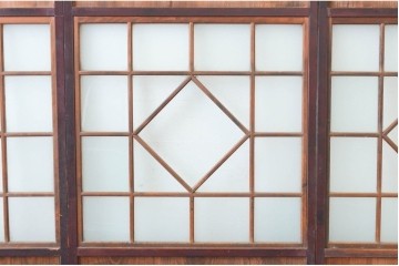 アンティーク建具　大正から昭和初期　大正ロマンな雰囲気漂うガラス帯戸1枚　(R-087421)
