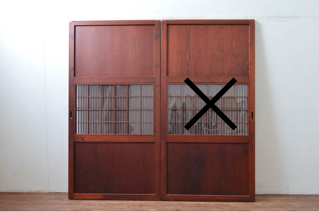 アンティーク建具　明治から大正期　アクリル板入り　長い歴史を刻んだ風合いが魅力的な格子帯戸1枚　(R-087422)