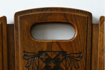 中古　美品　希少な絶版品!!　カリモク家具(karimoku)　ルスティック(RUSTIC)　オーク材　カントリースタイルの空間づくりにおすすめなダイニングチェア2脚セット　(R-087423)