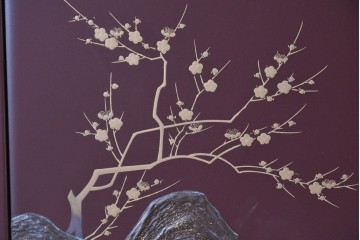 中古　高級品!!　桐箪笥(並厚)　美しい蒔絵(山水図)入りの衣装箪笥　(R-087424)