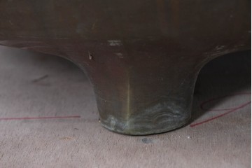 和製アンティーク　特大サイズ!　龍耳と人物風景図が見事な真鍮火鉢　(R-087425)