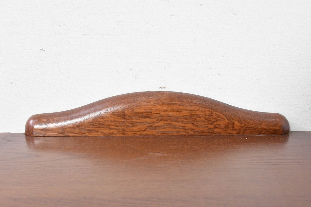 中古　美品　楢(ナラ)材　引き出し3杯付き　ルネッサンスナイトテーブル　定価約7万円　(R-087426)