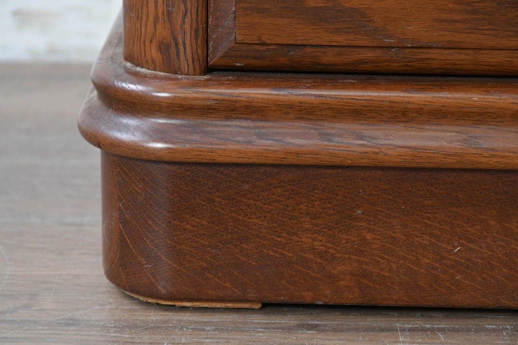 中古　美品　楢(ナラ)材　引き出し3杯付き　ルネッサンスナイトテーブル　定価約7万円　(R-087426)