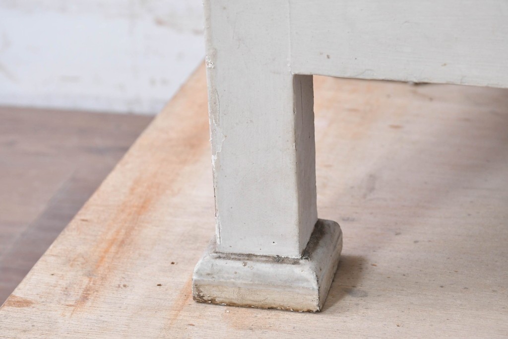 和製アンティーク　希少サイズ　ホワイトペイントが可愛らしい全面ガラスの小さなケビント　(R-087427)