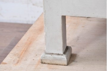 和製アンティーク　希少サイズ　ホワイトペイントが可愛らしい全面ガラスの小さなケビント　(R-087427)