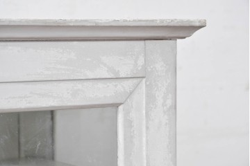 和製アンティーク　希少サイズ　ホワイトペイントが可愛らしい全面ガラスの小さなケビント　(R-087427)