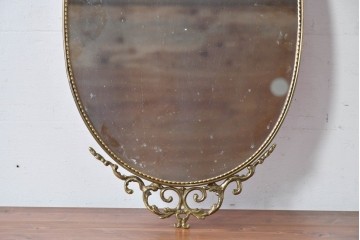 中古　イタリア製　真鍮フレーム　エレガントな透かし装飾の壁掛けミラー　(R-087430)