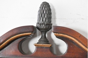 中古　THEODORE ALEXANDER(セオドア・アレキサンダー)　ジョージアン様式　シェルフ付きウォールミラー　(R-087431)