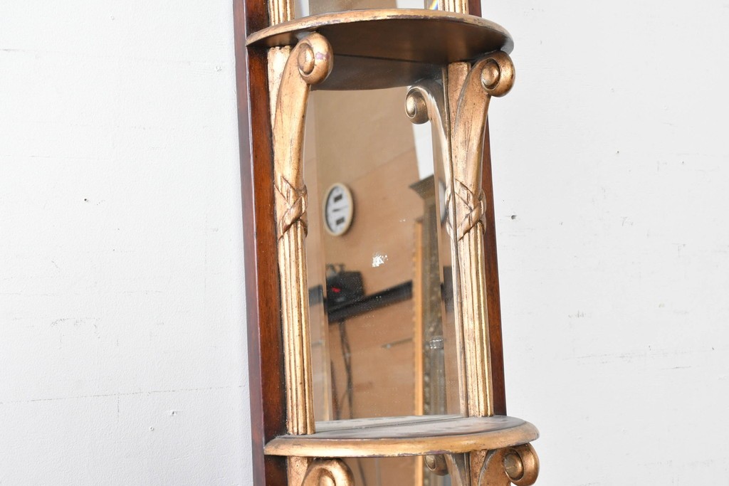 中古　THEODORE ALEXANDER(セオドア・アレキサンダー)　ジョージアン様式　シェルフ付きウォールミラー　(R-087431)