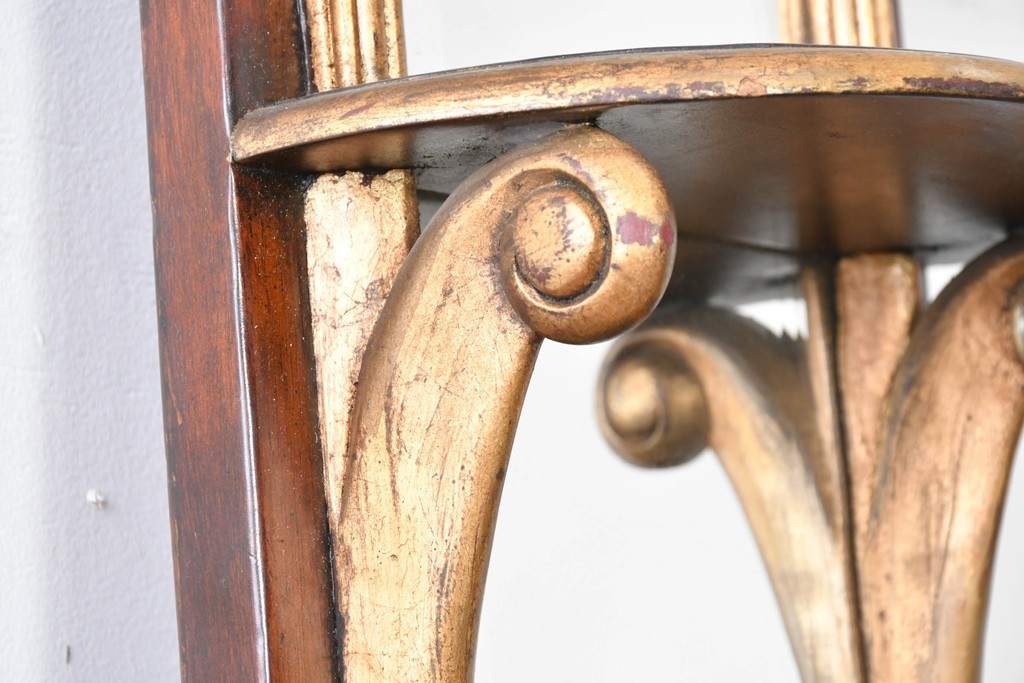 中古　THEODORE ALEXANDER(セオドア・アレキサンダー)　ジョージアン様式　シェルフ付きウォールミラー　(R-087431)