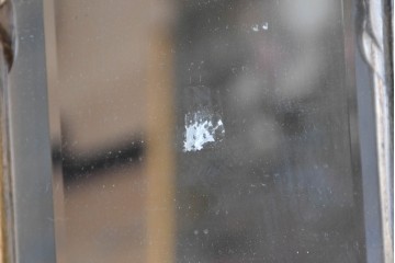 中古　THEODORE ALEXANDER(セオドア・アレキサンダー)　ジョージアン様式　シェルフ付きウォールミラー　(R-087431)