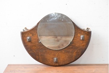 イギリスアンティーク　希少デザイン　オーク材の質感が味わい深いフック付きウォールミラー　(R-087432)