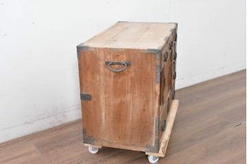 和製アンティーク　総桐材　時代を感じる木地の味わいが魅力の小箪笥　(R-087435)