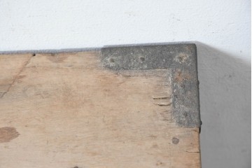 和製アンティーク　総桐材　時代を感じる木地の味わいが魅力の小箪笥　(R-087435)