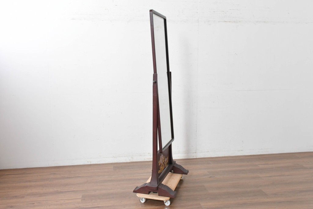 中古　美品　カバー付き　漆塗り　雅やかな蒔絵(牡丹図)が施された姿見　(R-087436)