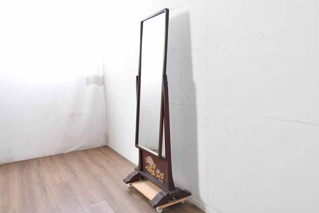 中古　美品　カバー付き　漆塗り　雅やかな蒔絵(牡丹図)が施された姿見　(R-087436)