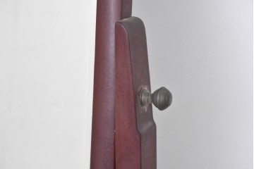 中古　美品　カバー付き　漆塗り　雅やかな蒔絵(牡丹図)が施された姿見　(R-087436)