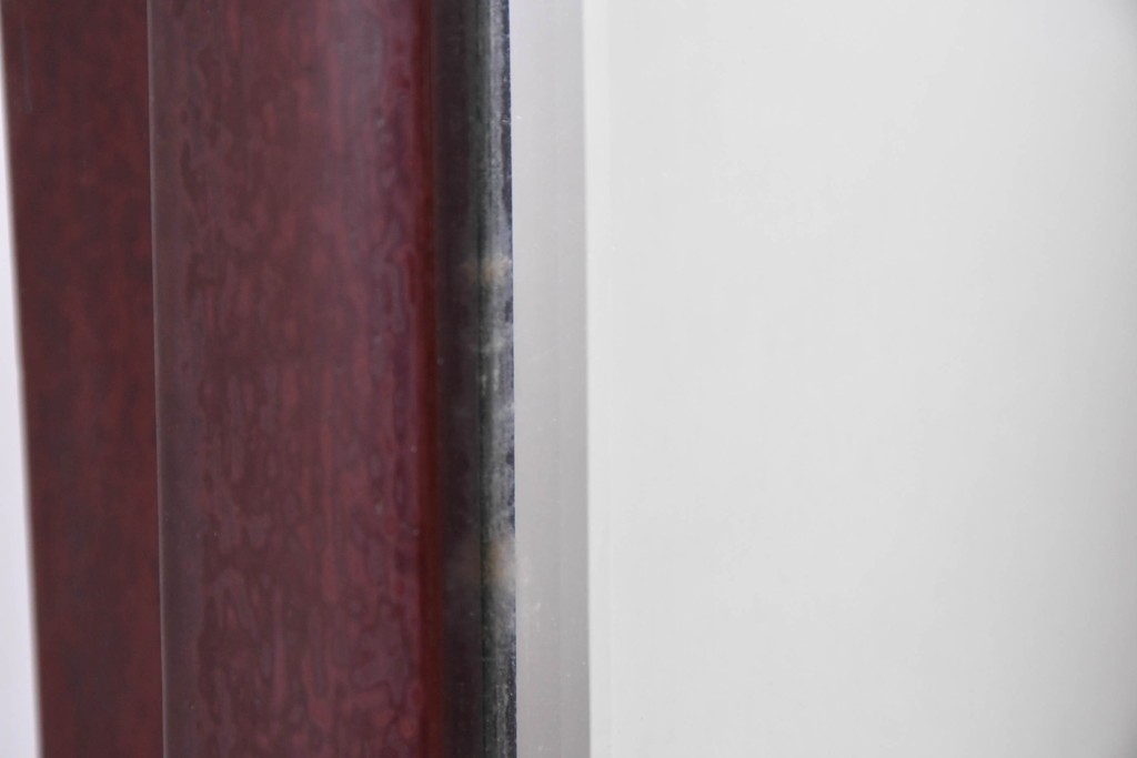 中古　美品　カバー付き　漆塗り　雅やかな蒔絵(牡丹図)が施された姿見　(R-087436)