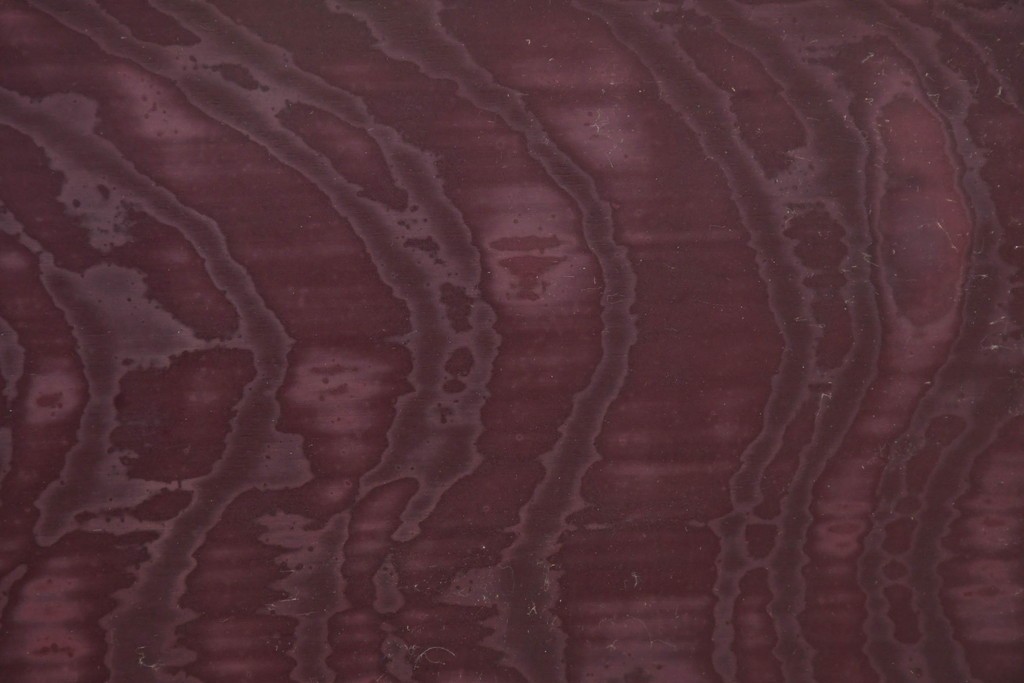 中古　美品　カバー付き　漆塗り　雅やかな蒔絵(牡丹図)が施された姿見　(R-087436)