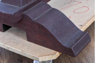 中古　美品　カバー付き　漆塗り　雅やかな蒔絵(牡丹図)が施された姿見　(R-087436)