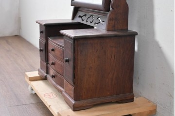 和製アンティーク　指物工芸家具　紫檀(シタン)材　木色が美しい透かし彫り入りの鏡台　(R-087437)