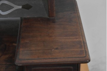 和製アンティーク　指物工芸家具　紫檀(シタン)材　木色が美しい透かし彫り入りの鏡台　(R-087437)