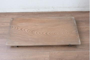 和製アンティーク　ダイナミックな木目が味わい深い欅(ケヤキ)材一枚板の裁ち板　(R-087438)