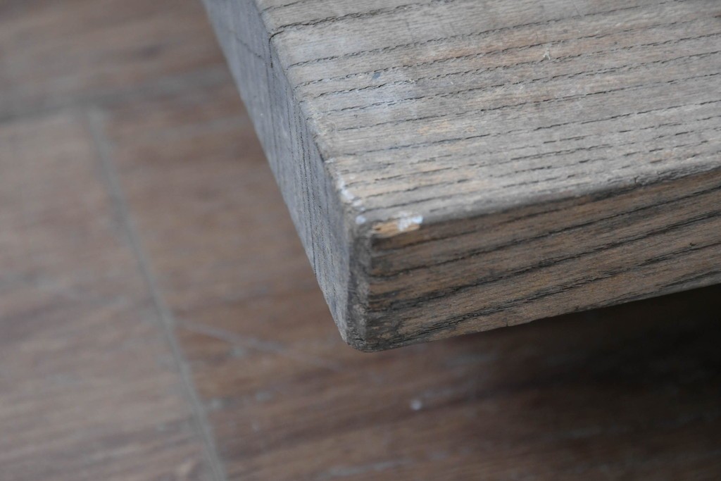 和製アンティーク　ダイナミックな木目が味わい深い欅(ケヤキ)材一枚板の裁ち板　(R-087438)