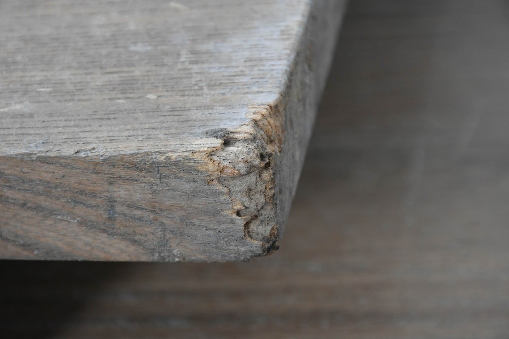 和製アンティーク　ダイナミックな木目が味わい深い欅(ケヤキ)材一枚板の裁ち板　(R-087438)