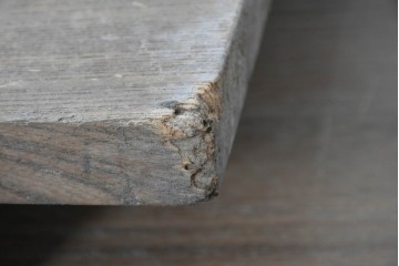 和製アンティーク　ダイナミックな木目が味わい深い欅(ケヤキ)材一枚板の裁ち板　(R-087438)